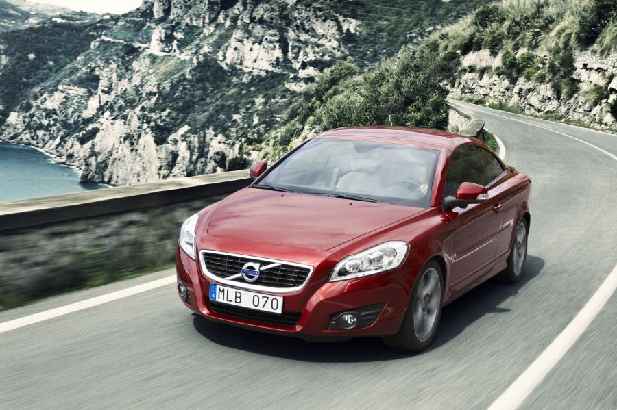  Volvo C70 2010 года  (фото 46 из 51)